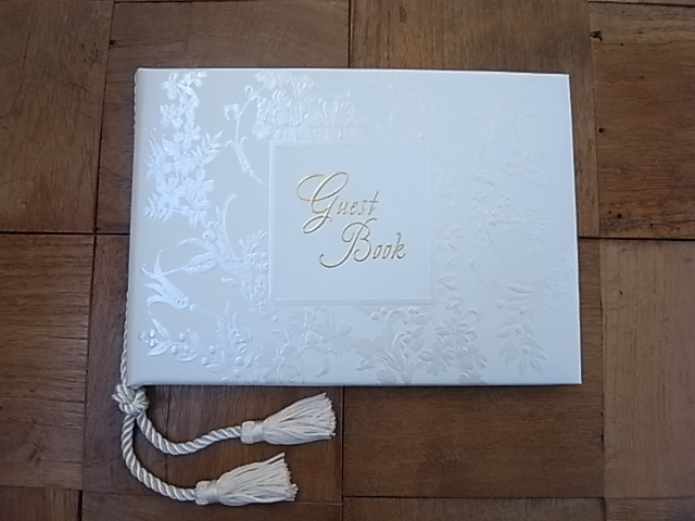 Guest Book　植物エンボス模様　コードリボン付