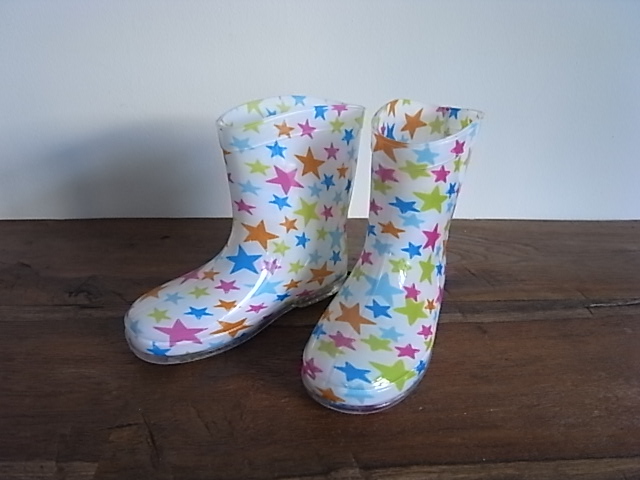 キッズ　長ぐつ　 星柄