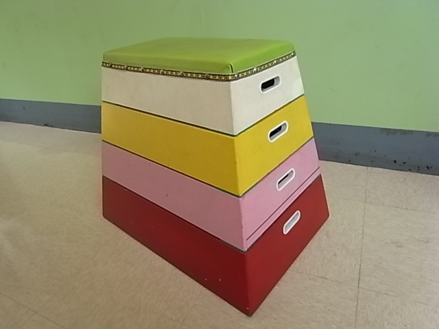 KIDS 跳び箱 4段　カラフル