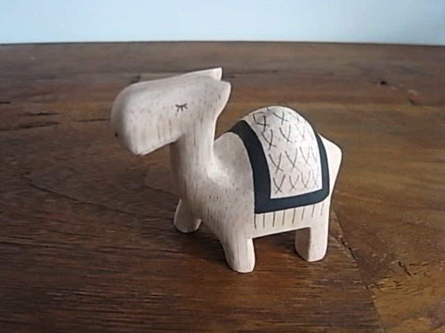 ウッドトイ　ラクダ