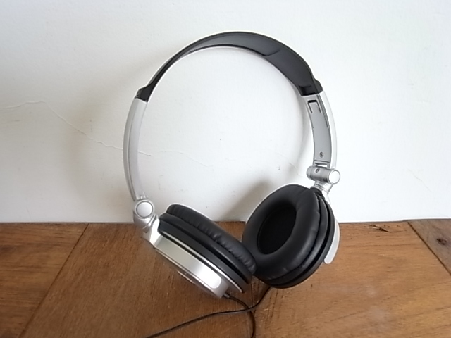  ポータブルヘッドフォン Audio-Technica