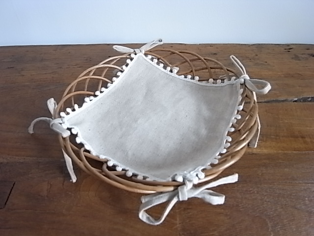 Afternoon tea 麻布付き ラウンドバスケット　