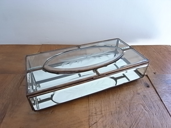 ガラス　 ジュエリーケース　 底ミラー