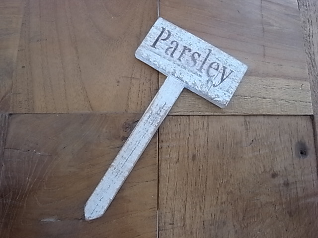 木製ネームプレート　Parsley