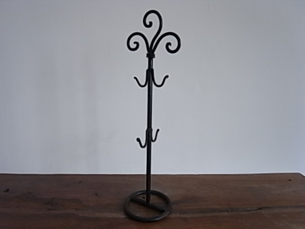 アイアンカップスタンド