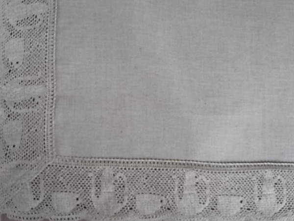 センターマット　 フチレース　 ティーポット＆カップ柄