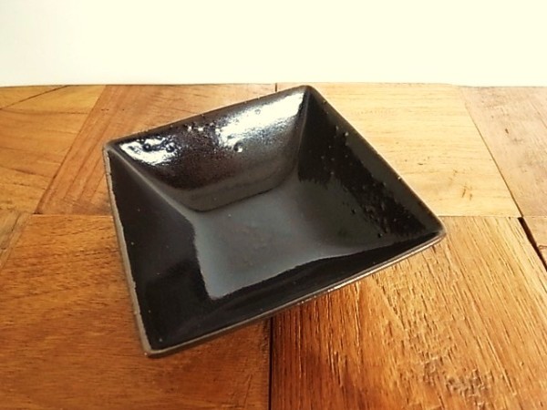 陶器　角小鉢