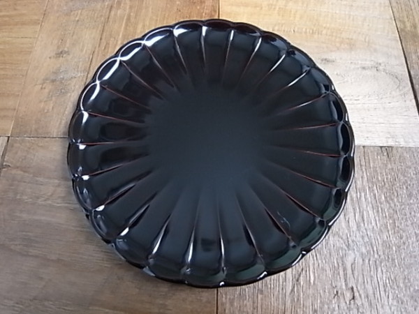 菊皿　 溜　漆器　6.2寸