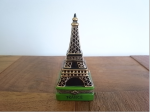 エッフェル塔小物入れ