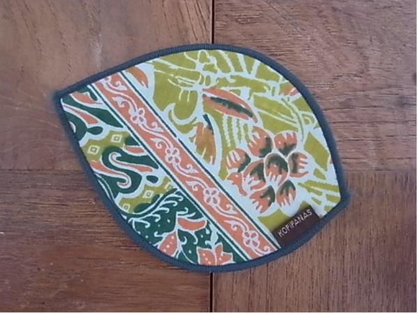 リーフ型アジアンコースター　モスグリーン