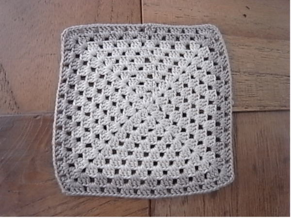 手編みコースター　全5枚