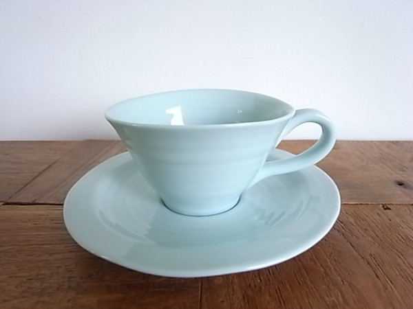 ティーカップ＆ソーサー　SOPHIE  CONRAN　全2個