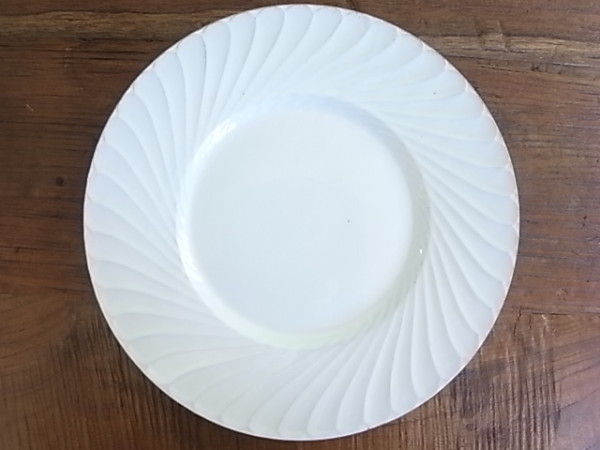 CORNEプレート　陶器　STUDIO M’