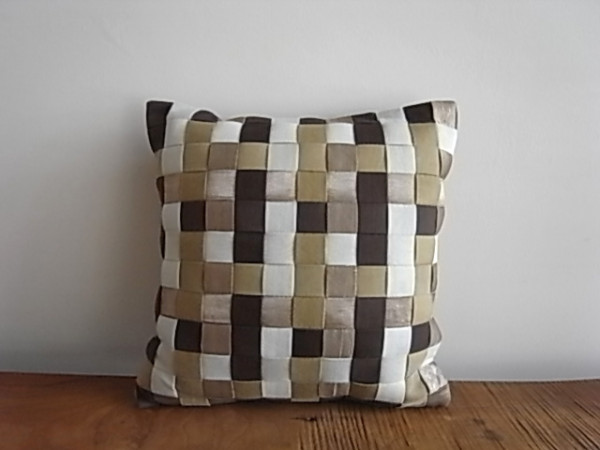 クッション　 チェックリボン(中綿付)