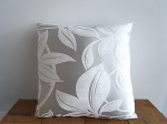 クッションカバー ホワイトリーフ刺繍 全2枚